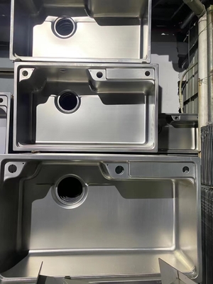 Kecepatan ionisasi tinggi dapur wastafel air PVD vakum Cathodic Arc Deposition Machine