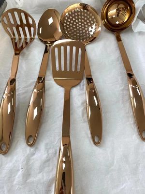 Mesin Lapisan PVD Full Auto dengan Kemampuan Menghemat Energi dan Kamar Vakum Khusus untuk Lapisan Titanium