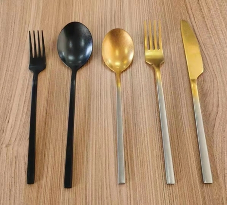 Kapasitas besar Hardware logam berkualitas tinggi Multi Arc Titanium PVD System