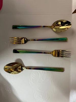 Kapasitas besar Hardware logam berkualitas tinggi Multi Arc Titanium PVD System