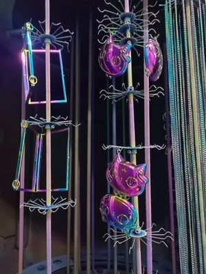 Lingkungan-Friendly Pvd Metal Coating Machine Excellent Coating Adhesion Small Pvd Vacuum Decorative Coating Machine Mesin untuk melapisi logam yang ramah lingkungan