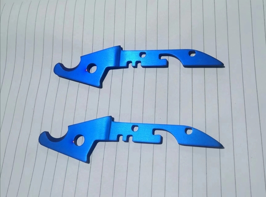 Ukuran Disesuaikan Film Dekoratif Gloss Tinggi Mesin Lapisan Vakuum PVD Untuk Kasus Tali Jam Tangan Baja Rostless
