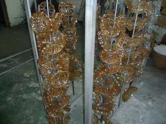 PVD Lapisan Crystal Glass Chandelier Pendant dengan Transparansi Tinggi dan Refraksi Sparkling untuk Pencahayaan Mewah