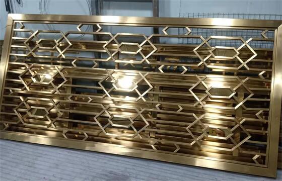 Peralatan Pelapis Vakum PVD Ornamen Dekoratif, Metalisasi Emas Mewah, Dan Sistem Otomatis Penuh Produktivitas Tinggi